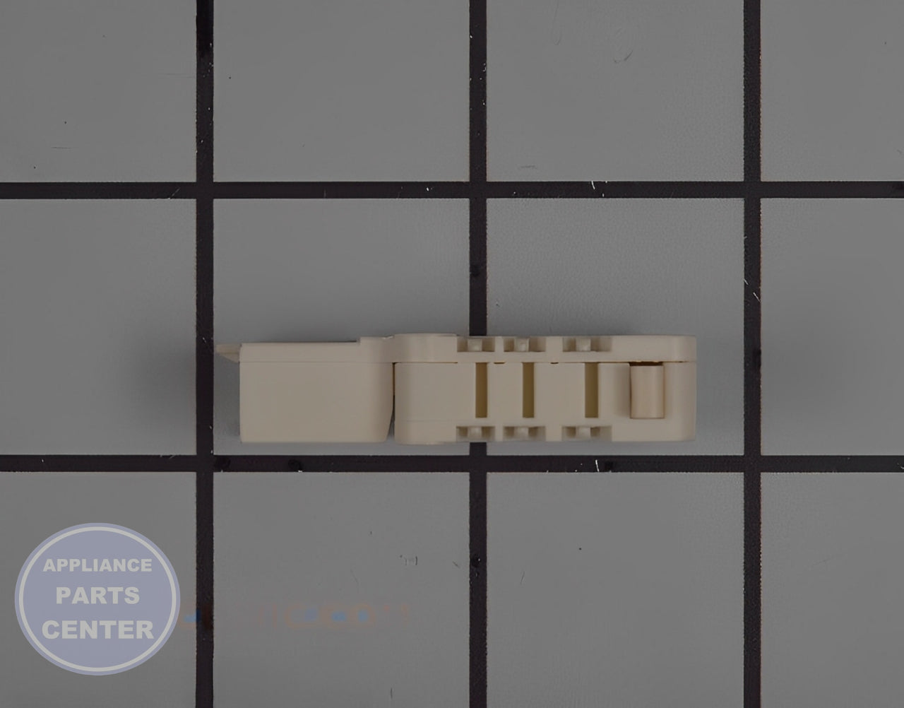 BOSCH DISHWASHER SWITCH 00611665 - Detailed view of high-quality components