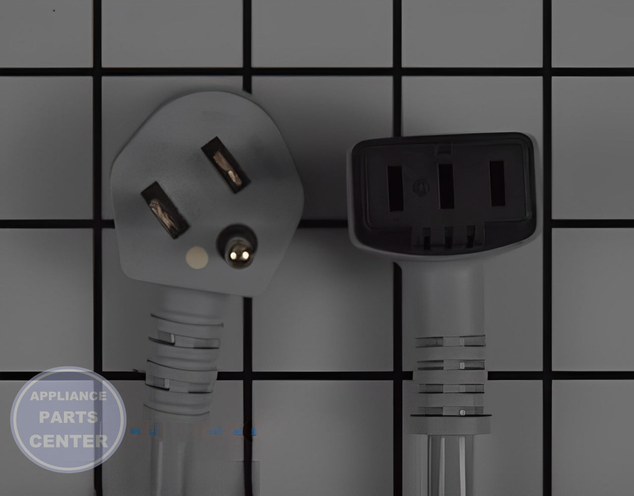 BOSCH DISHWASHER POWER CORD 00747210 - Detailed view of sturdy construction and safety features