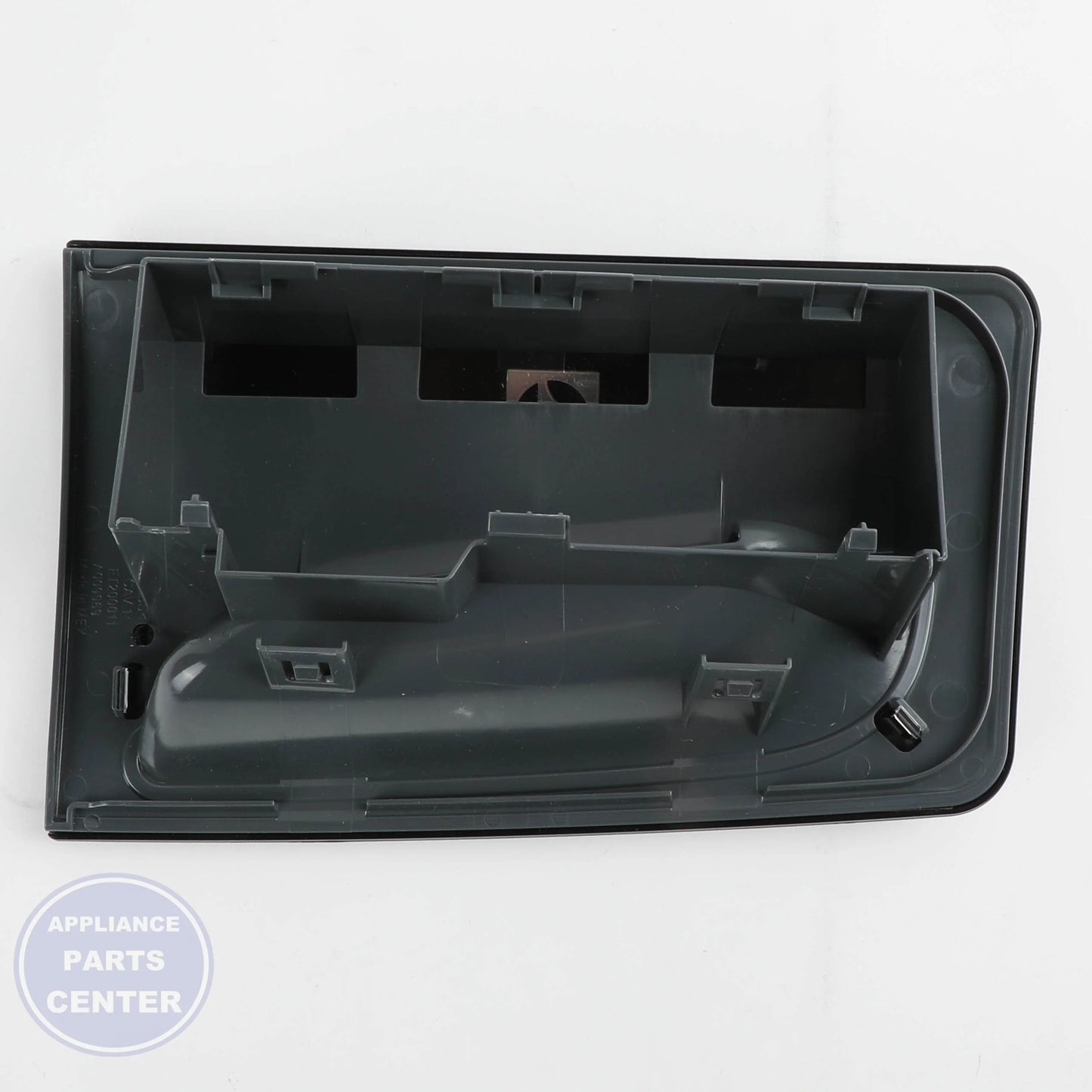 WCI HANDLE ASSEMBLY 5304515293 - Installation in specific model showing key mounting points