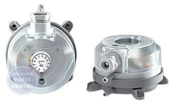 TRP CONTROL LOW PRESS OP-25 CLS-45PSI CNT04021 - Main view showing precise pressure control for TRP Heat Pump
