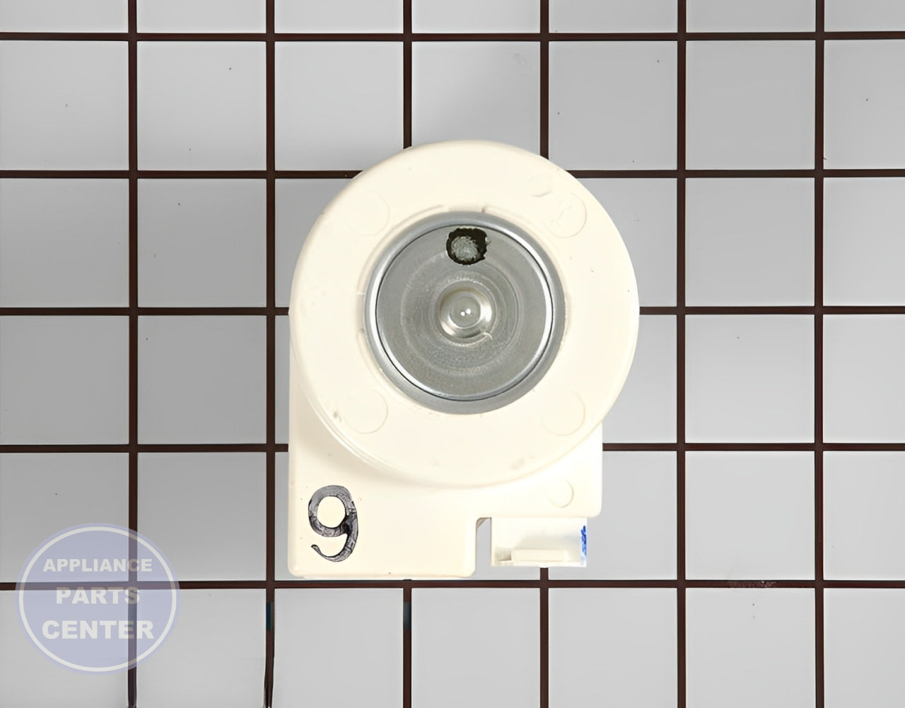 REFRIGERATOR CONDENSER FAN MOTOR ASSEMBLY DA31-00146B - Side view with efficient cooling specs