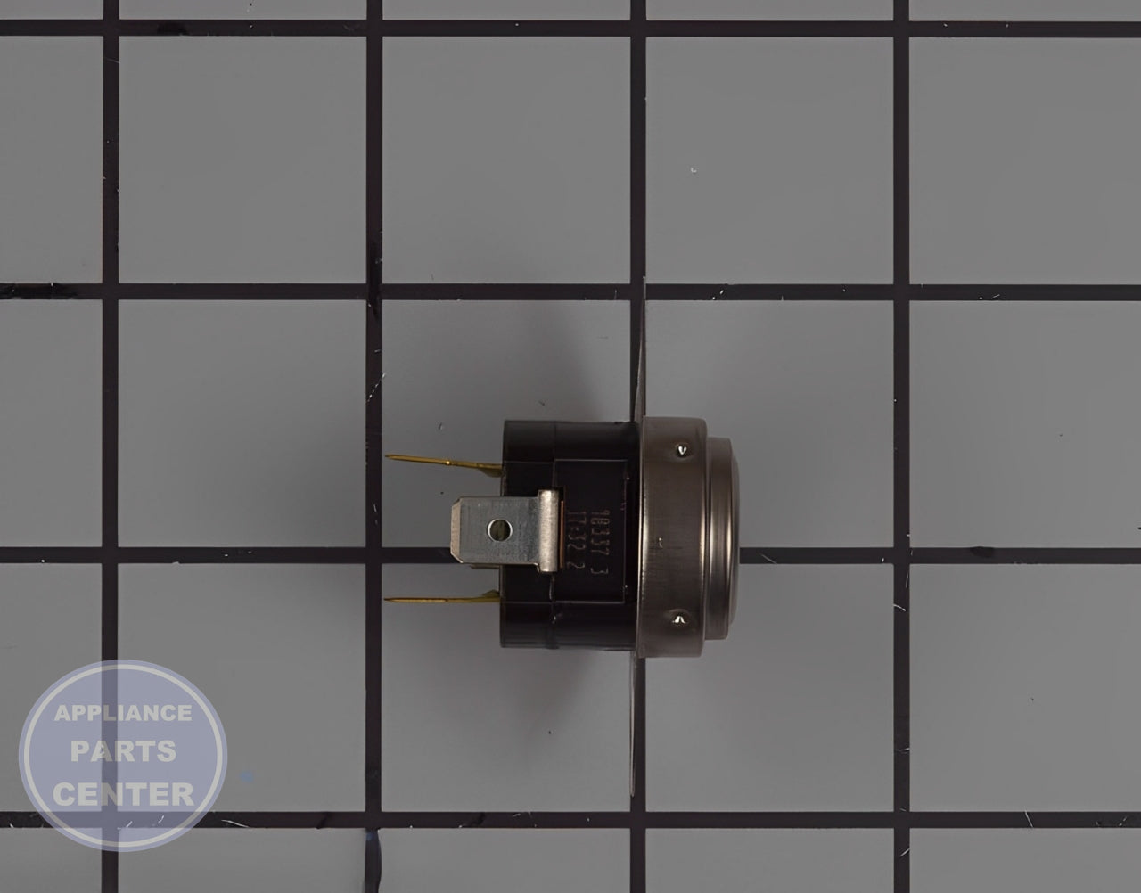 Cycling Thermostat W10178810 - Side view with 2.5" x 1.5" x 1.5" dimensions
