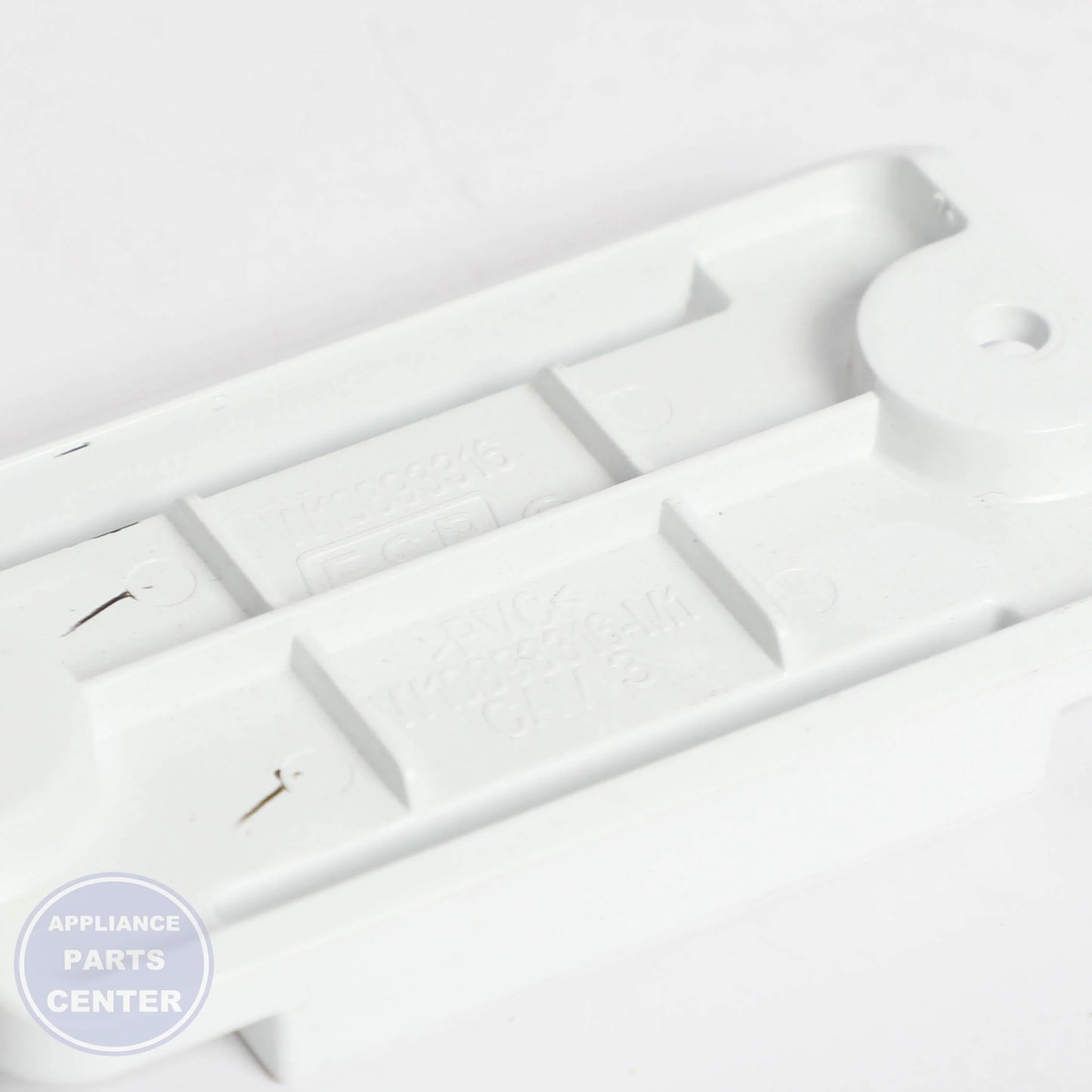 WPL HOUSING W10901825 - Installation in specific model showing key mounting points