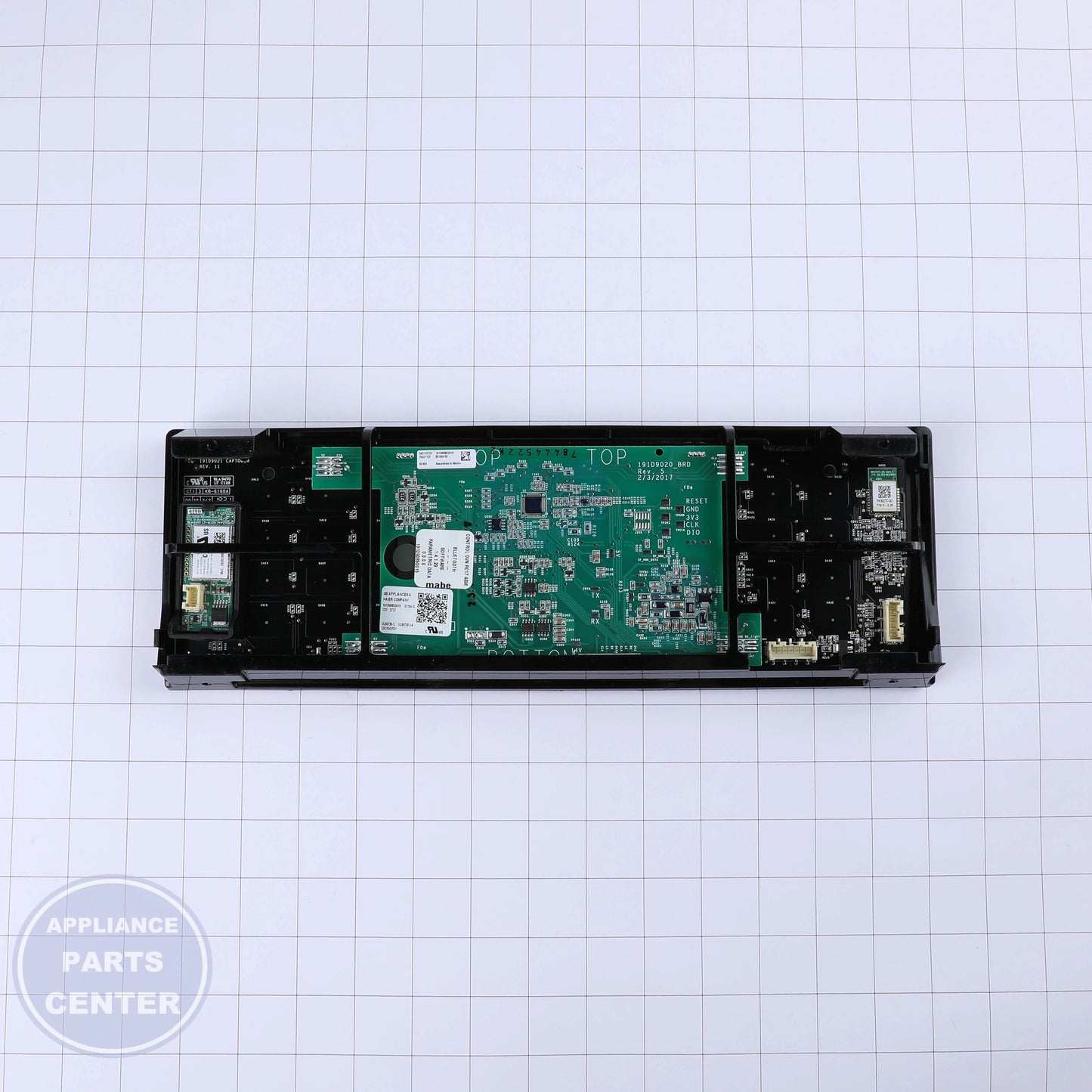 GEH GLASS AND TOUCH BOARD ASM WB56X28189 - Installation in GEH model showcasing key mounting points