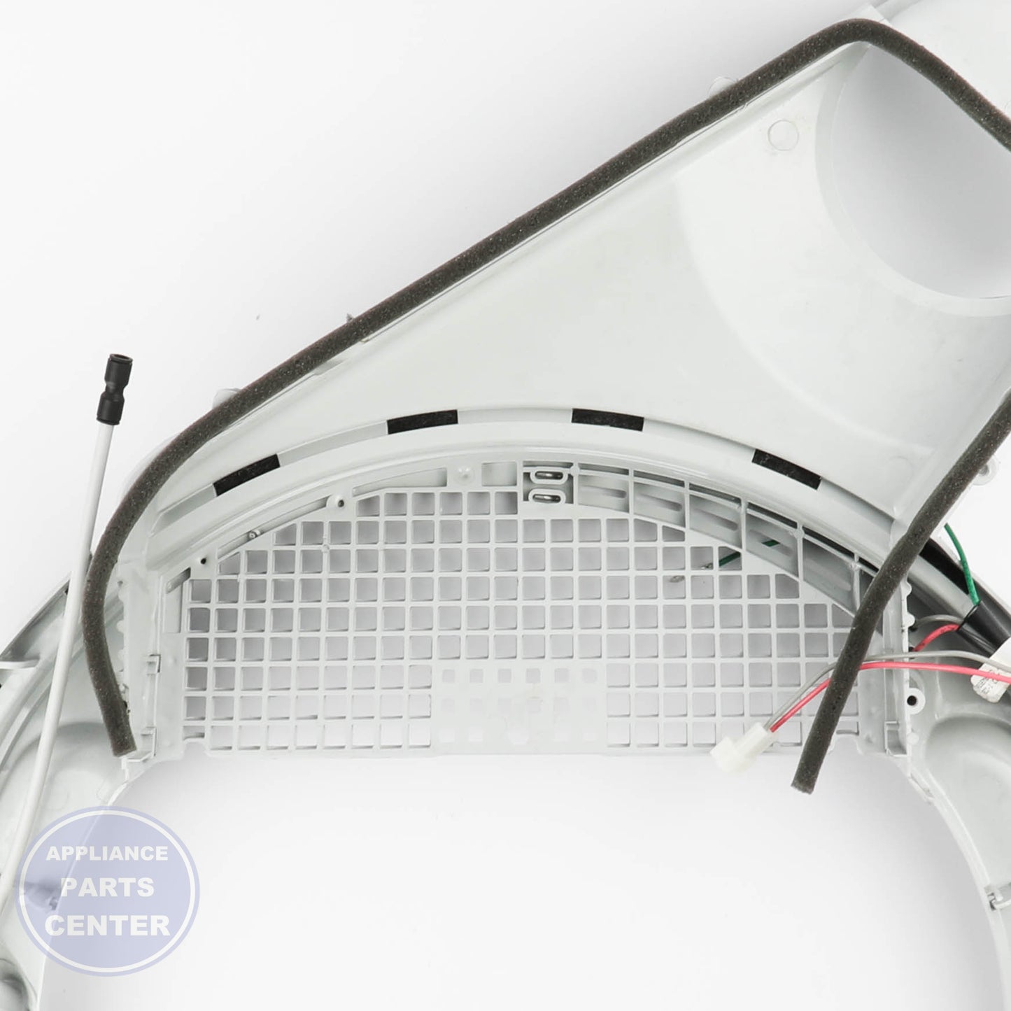 GEH TRAP DUCT ASM WE14X25086 - Installation in GEH model displaying key mounting points