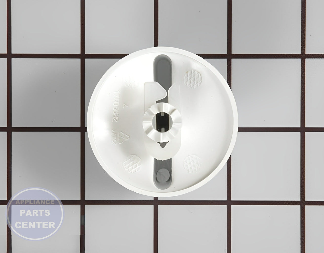 GE CONTROL KNOB ASSEMBLY WH01X10314 - Side view with precise measurements