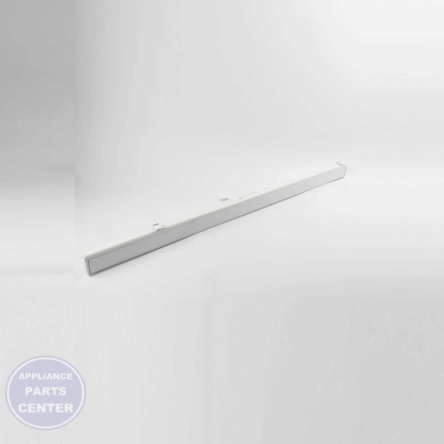 WPL RAIL-MULLN WP12722815W - Installation in specific model showing mounting points