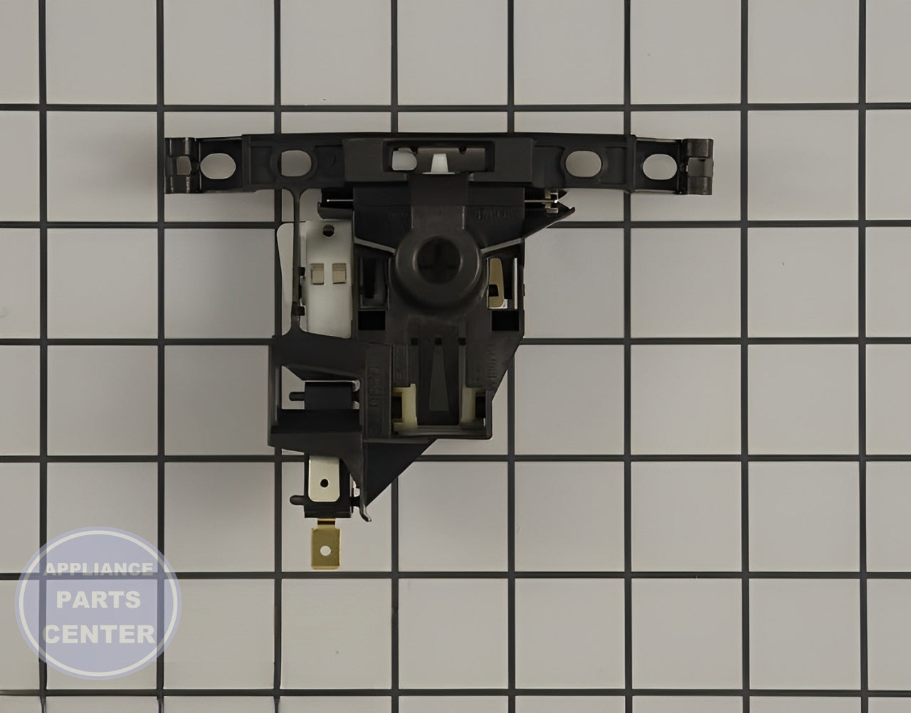 WHIRLPOOL DOOR LATCH WPW10404412 - Detailed view of durable latch