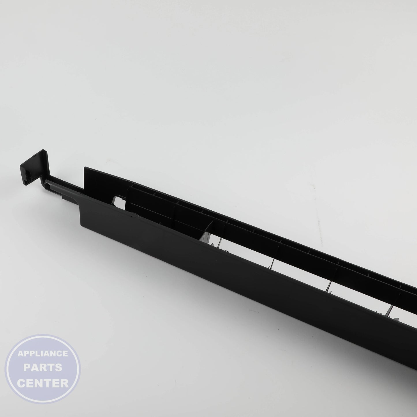 WPL GRILLE WPW10713158 - Installation in model X showing mounting points