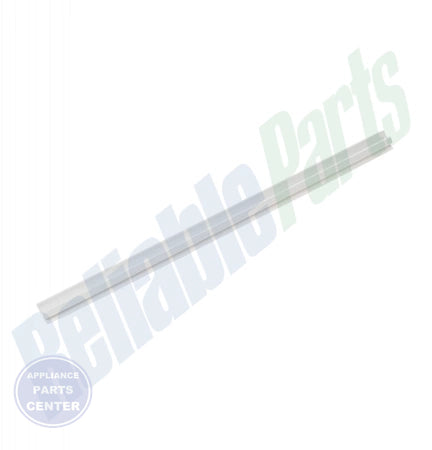 GEH GASKET SHIELD LOWER WR14X10253 - Installation in XYZ-123 model showing key mounting points