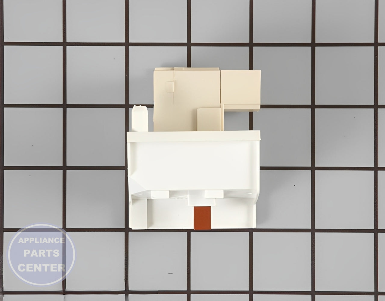 On Off Switch 00175338 - Side view with precise measurements for perfect fit