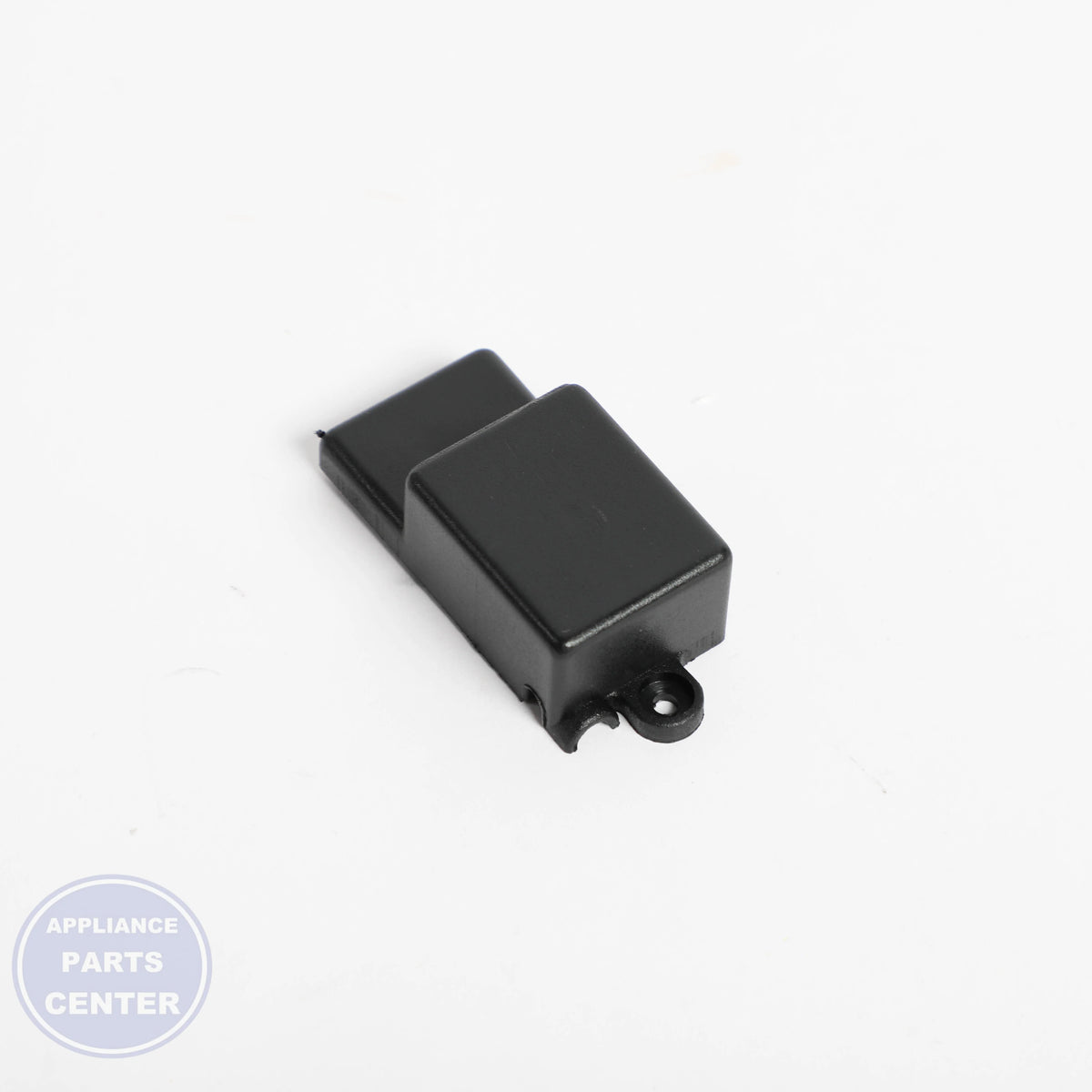 COVER 00415277 - Detailed view of sturdy material and design