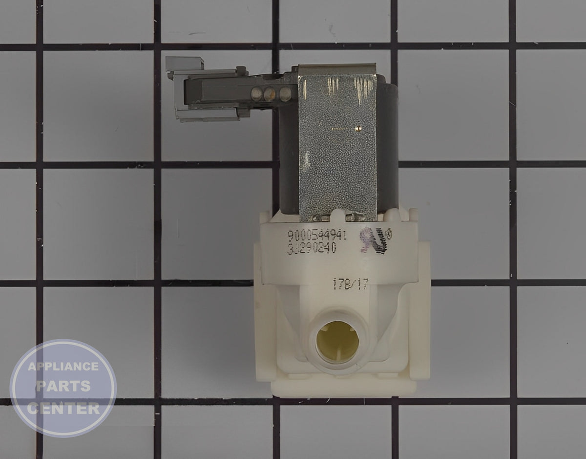 BOSCH LAUNDRY MAGNET VALVE 00422245 - Installation in specific model showing key mounting points