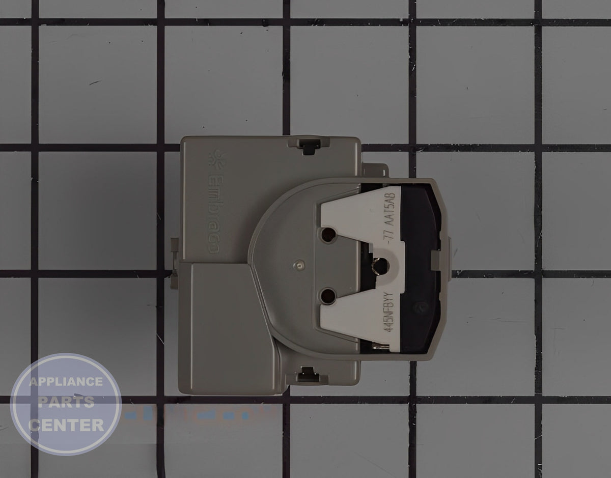 Thermador Start Device 00423065 - Installation in Thermador model showing easy mounting points