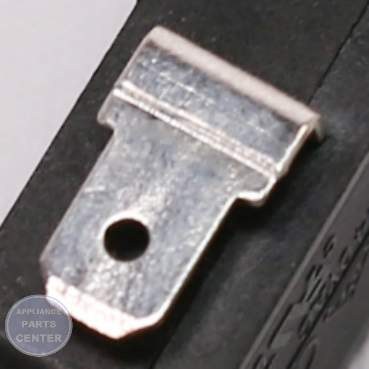 MICROSWITCH 00614767 - Detailed view of technical details