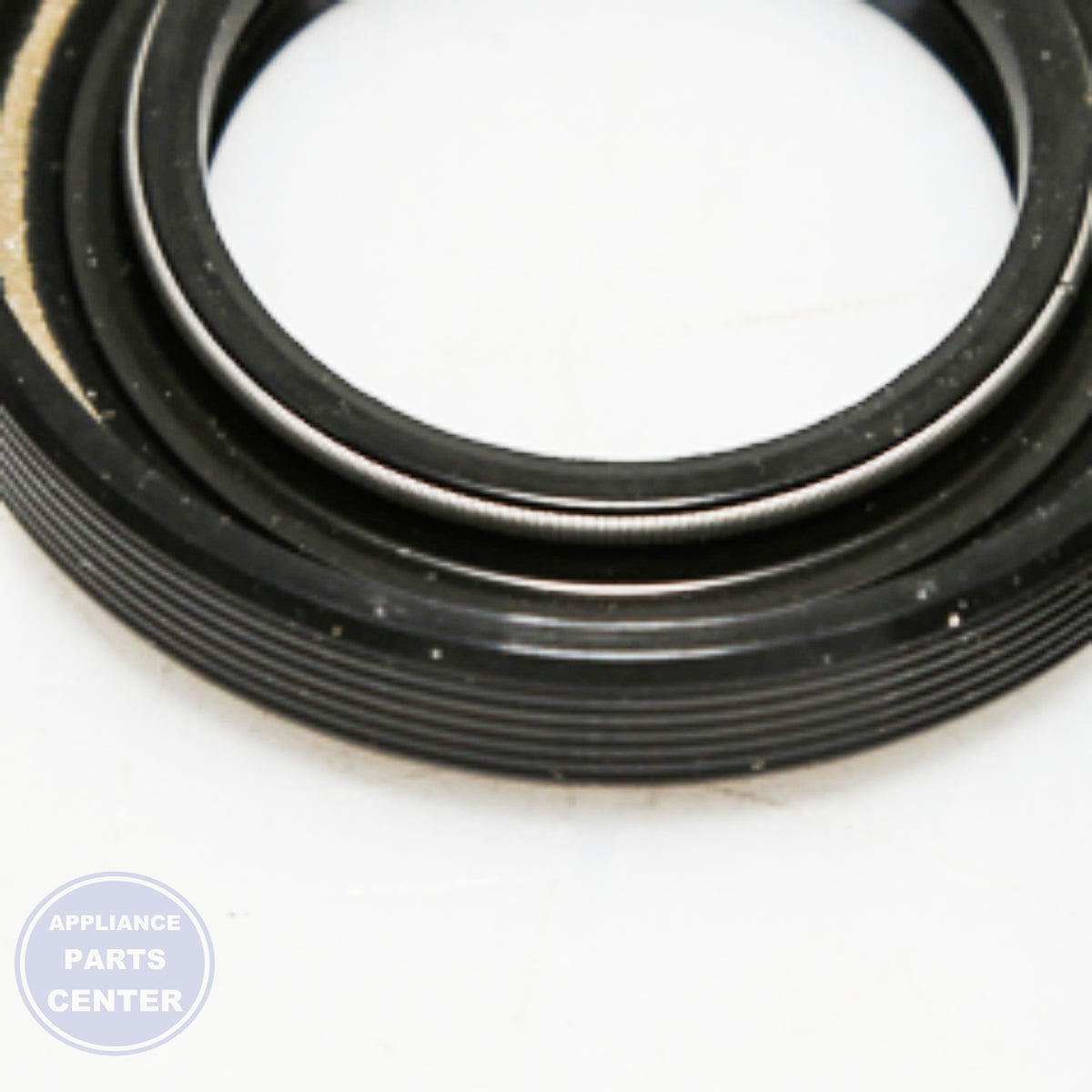 BEARING SET 00619808 - Detailed view of durable construction details