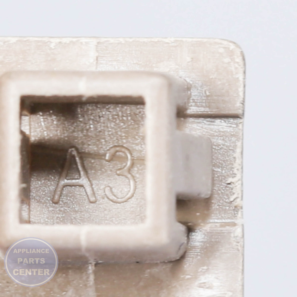 BSH SUPPORT 00631439 - Main view showing sturdy support for 631439 models