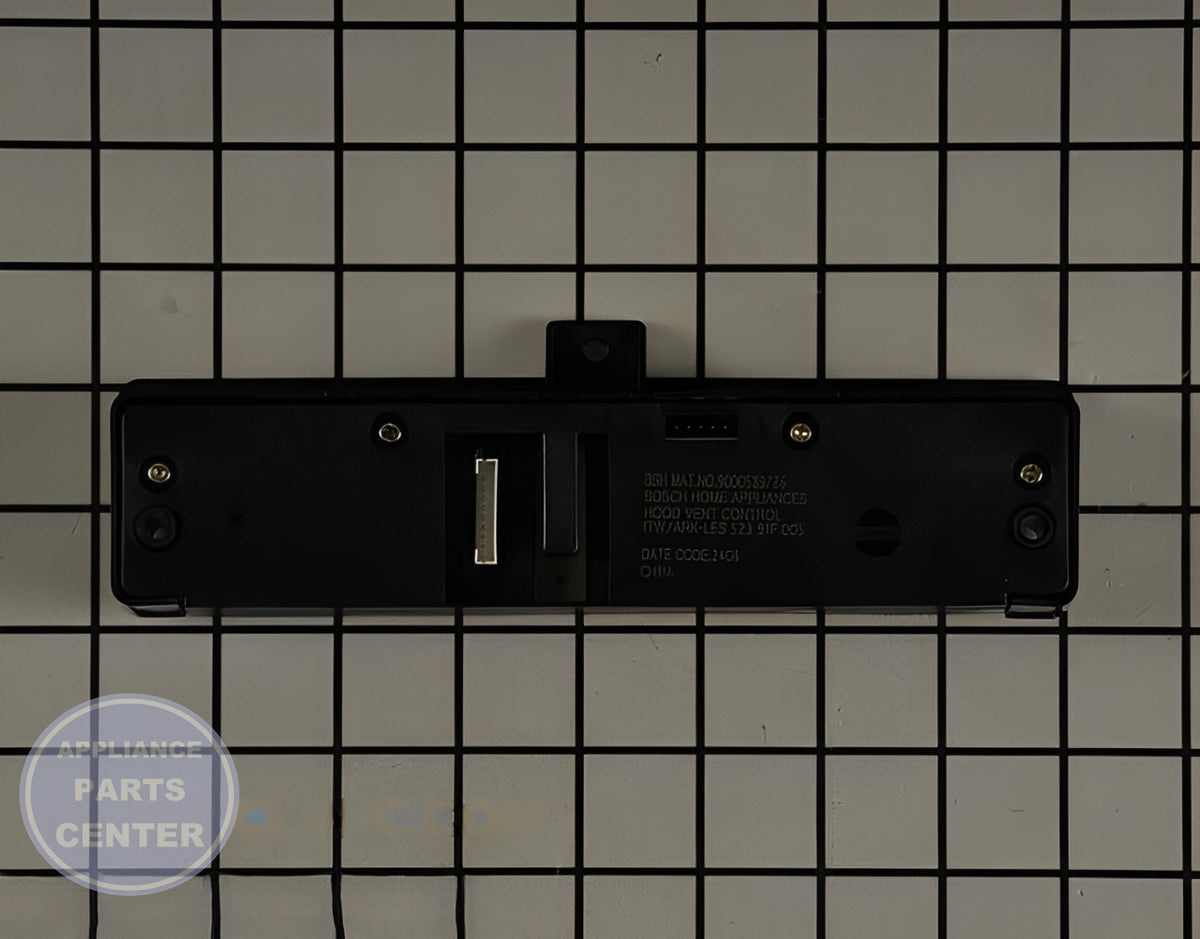 Control Module 00655614 - Detailed view of advanced technical details