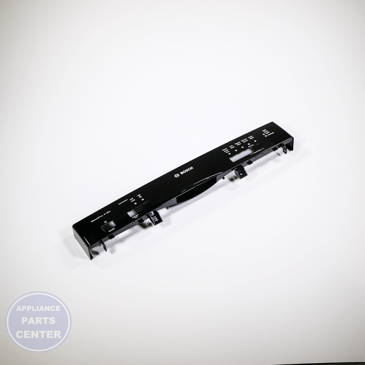 BSH PANEL-FACIA 00665888 - Installation in specific model showing key mounting points