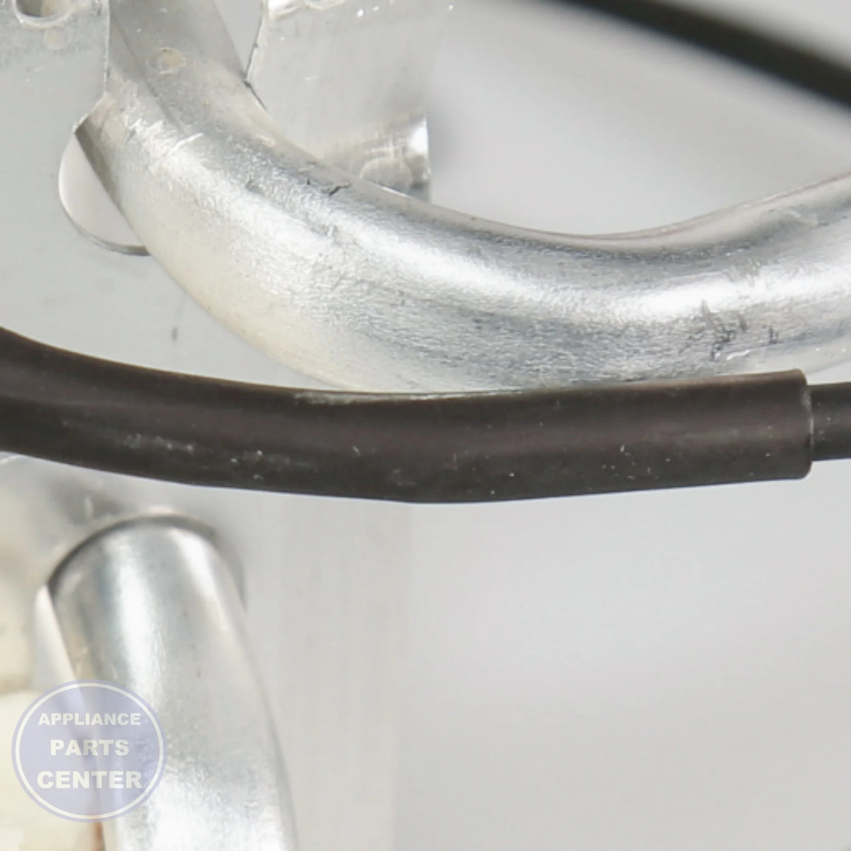 BSH EVAPORATOR 00682508 - Installation in specific model showing key mounting points