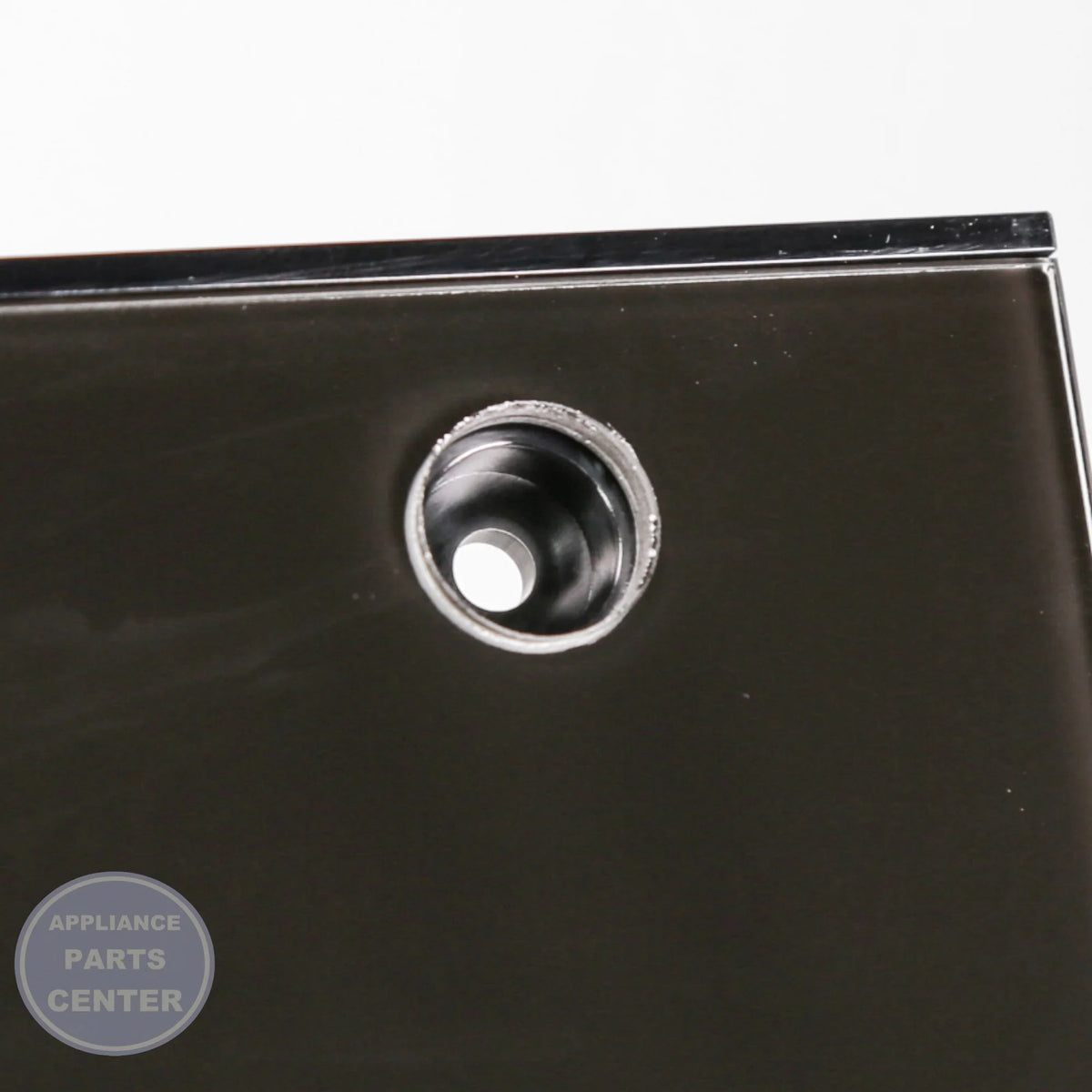 BSH DOOR-OUTER 00771131 - Installation in BSH model 771131 showing key mounting points