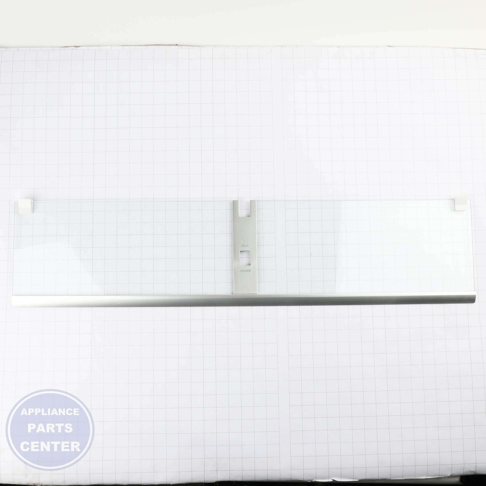 BSH GLASS PLATE 00773894 - Installation in BSH model showcasing key mounting points