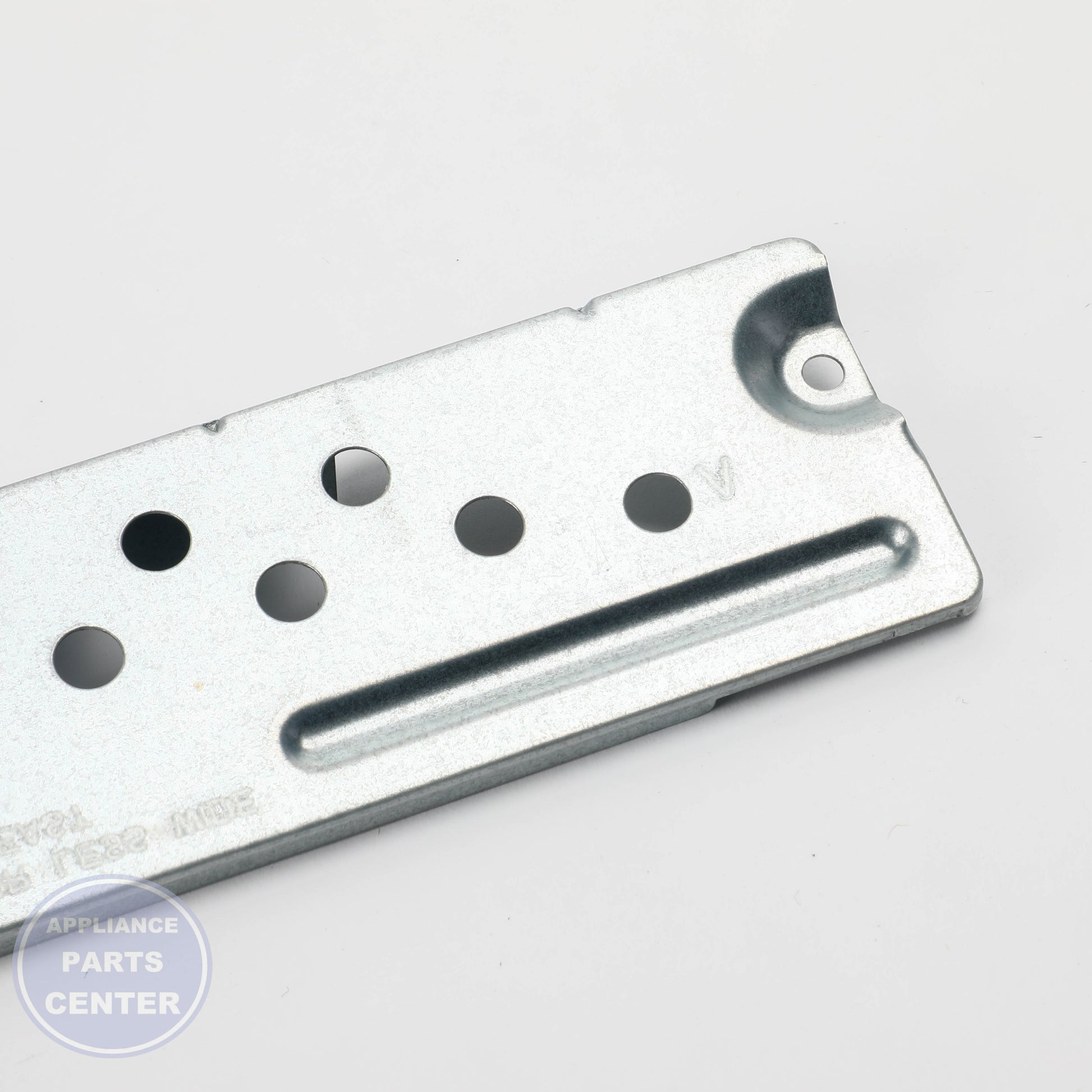 MOUNTING BRACKET 00792457 - Detailed view of durable construction