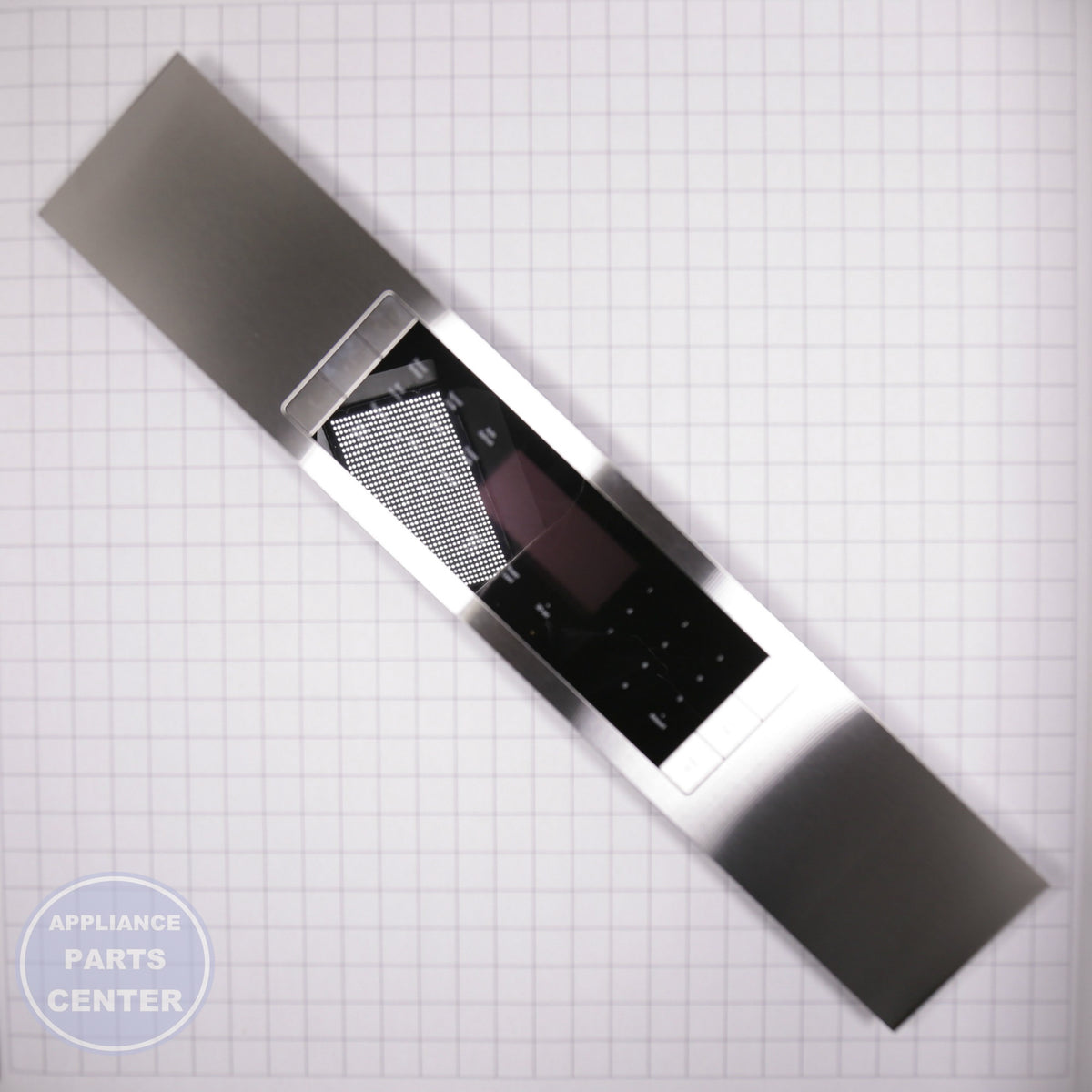 BSH PANEL-FACIA 00795919 - Installation in 795919 model showing key mounting points