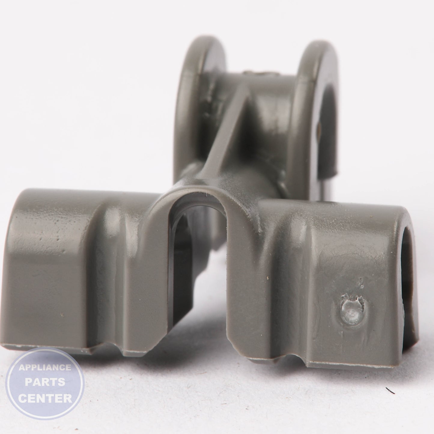 039861-000 UPPER BASKET CLIP - Detailed view of durable construction