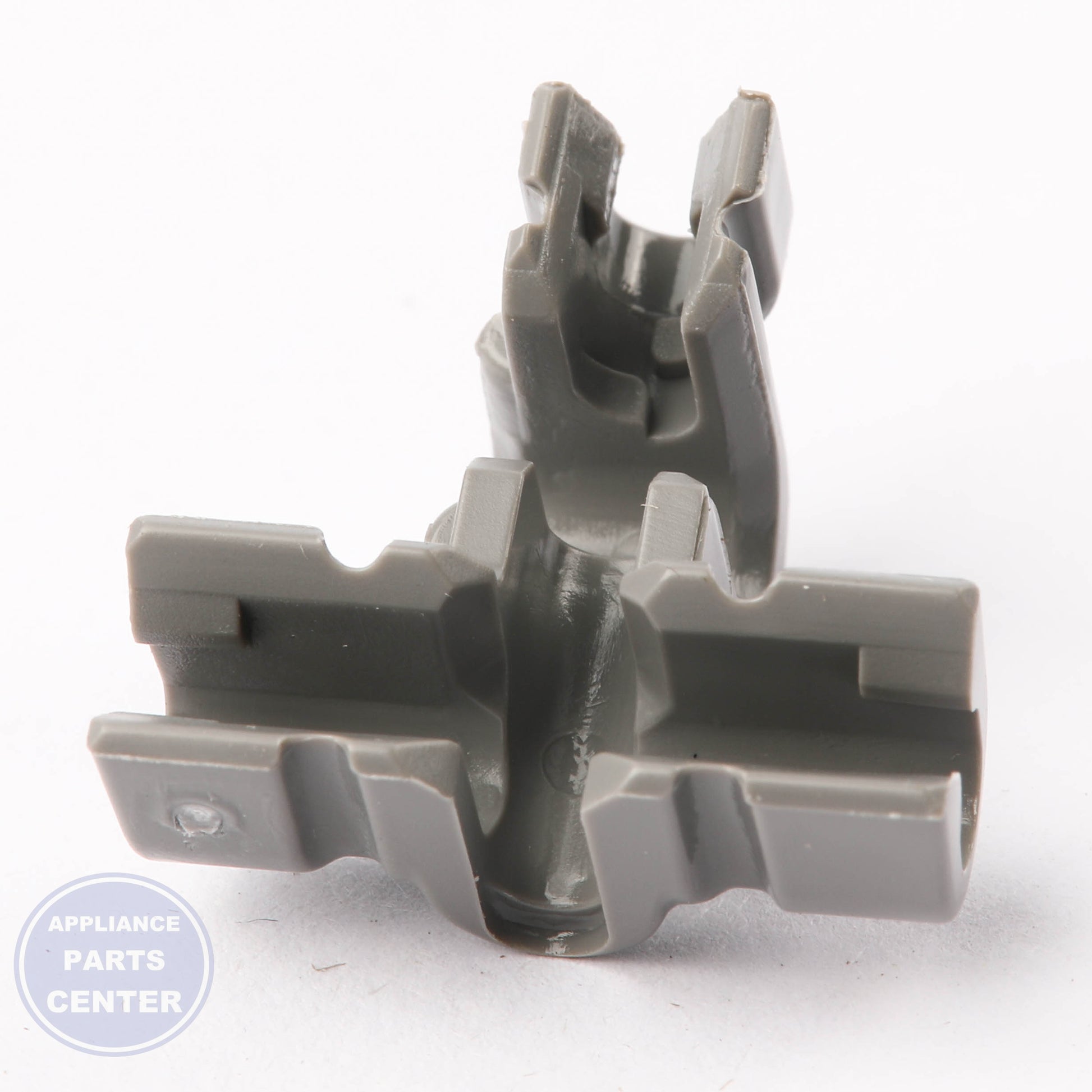 VIK 039861-000 UPPER BASKET CLIP - Installation in VIK models showing easy mounting points
