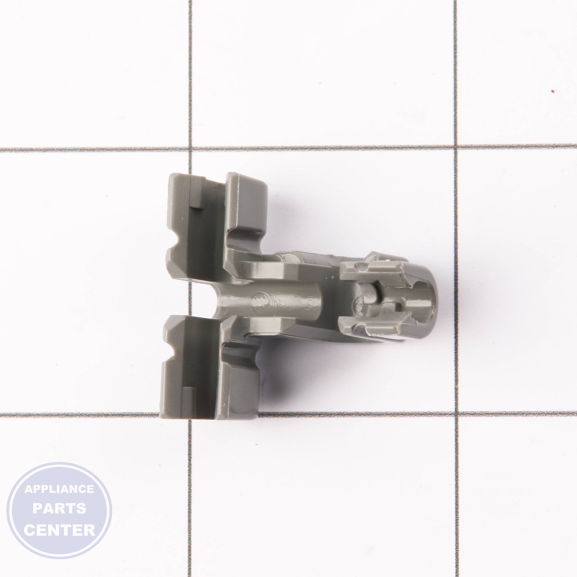 VIK 039861-000 UPPER BASKET CLIP - Installation in VIK models showing easy mounting points