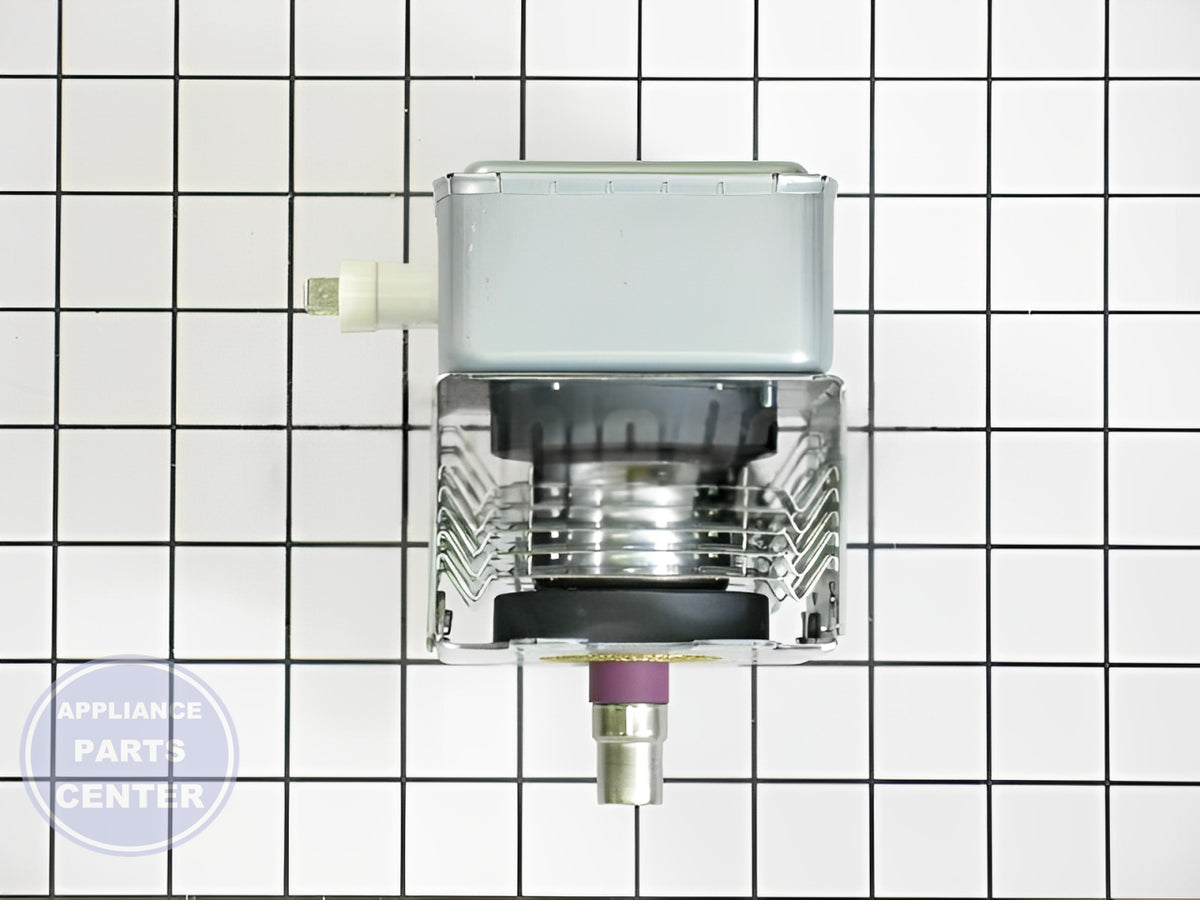 MAGNETRON 10QBP0234 - Detailed view of high-efficiency cooking details