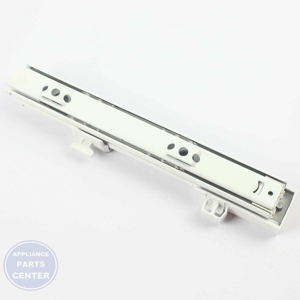 BSH RAIL 11000563 - Installation in BSH refrigerator showing ease of mounting