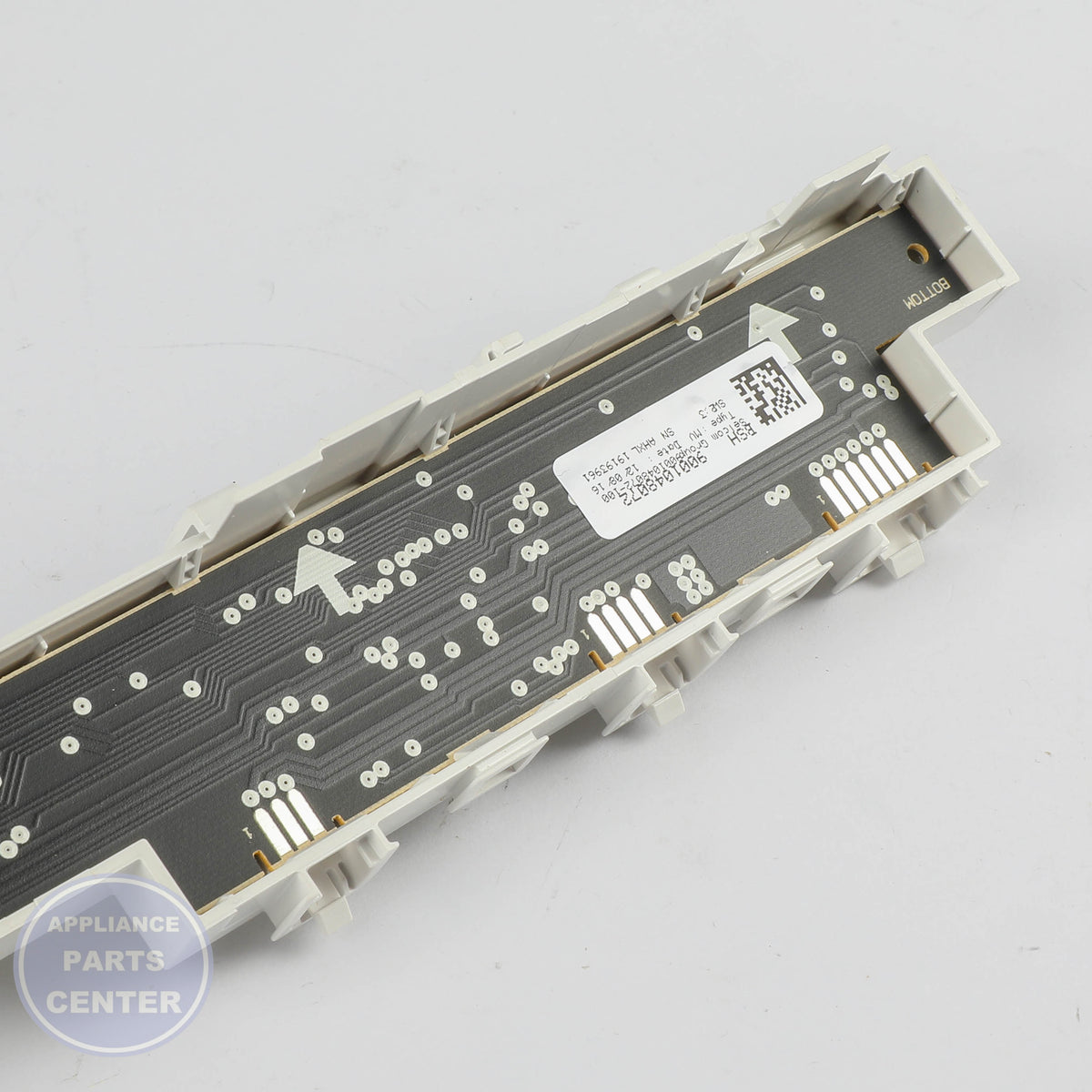 BSH OPERATING MODULE 11007927 - Installation in specific model showing key mounting points
