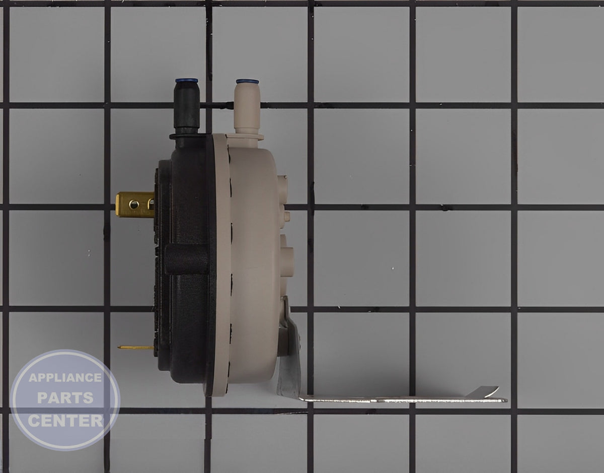0.65" WC SPST PRESSURE SWITCH 11U64 - Side view with 0.65" WC capacity