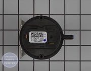 LENNOX 0.65" WC SPST PRESSURE SWITCH 11U64 - Main view showing precise regulation for NEU Furnace