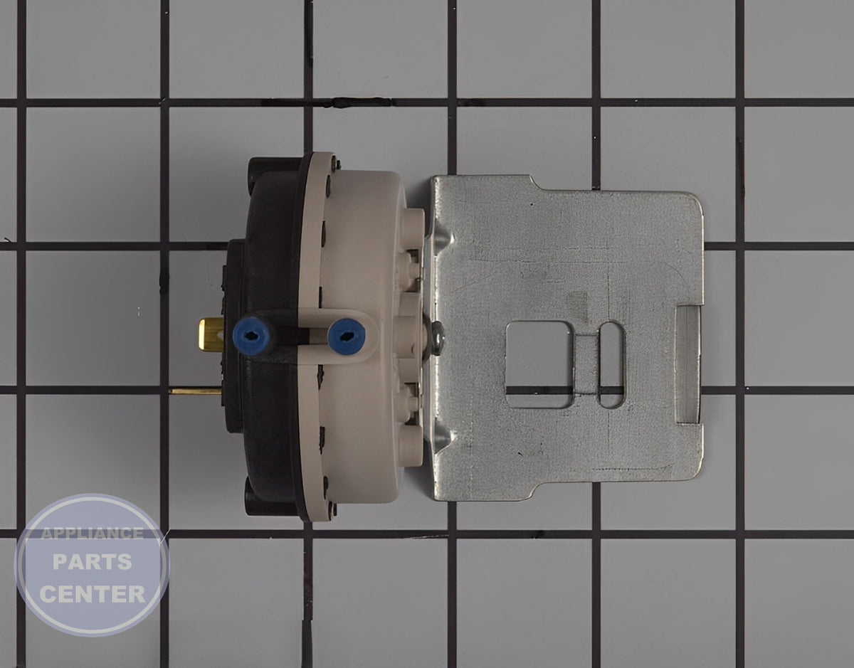 LENNOX 0.65" WC SPST PRESSURE SWITCH 11U64 - Installation in NEU Furnace showing key mounting points