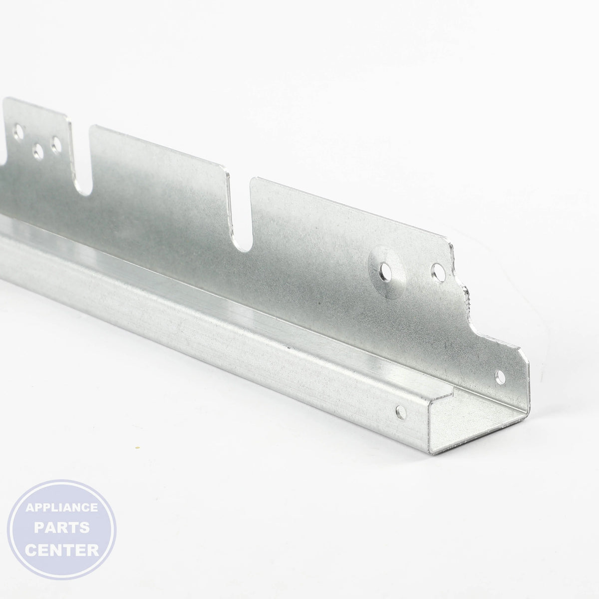 BSH CONNECTION PIECE 12001384 - Installation in Bosch model showing easy mounting points
