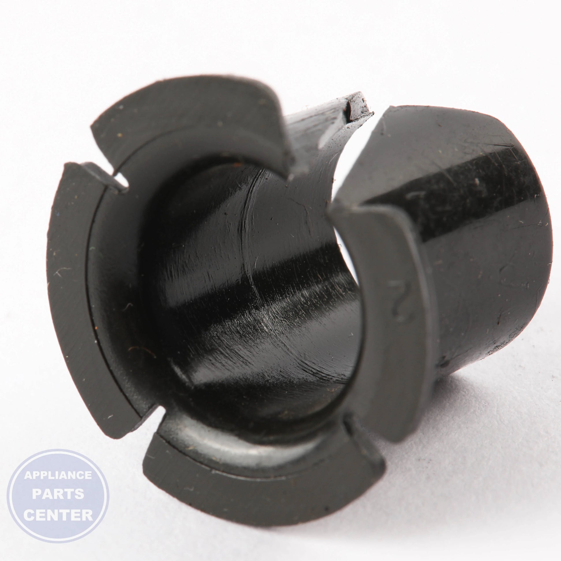 CLIP-BUSHING WIR& 12996601 - Detailed view of durable fastening material