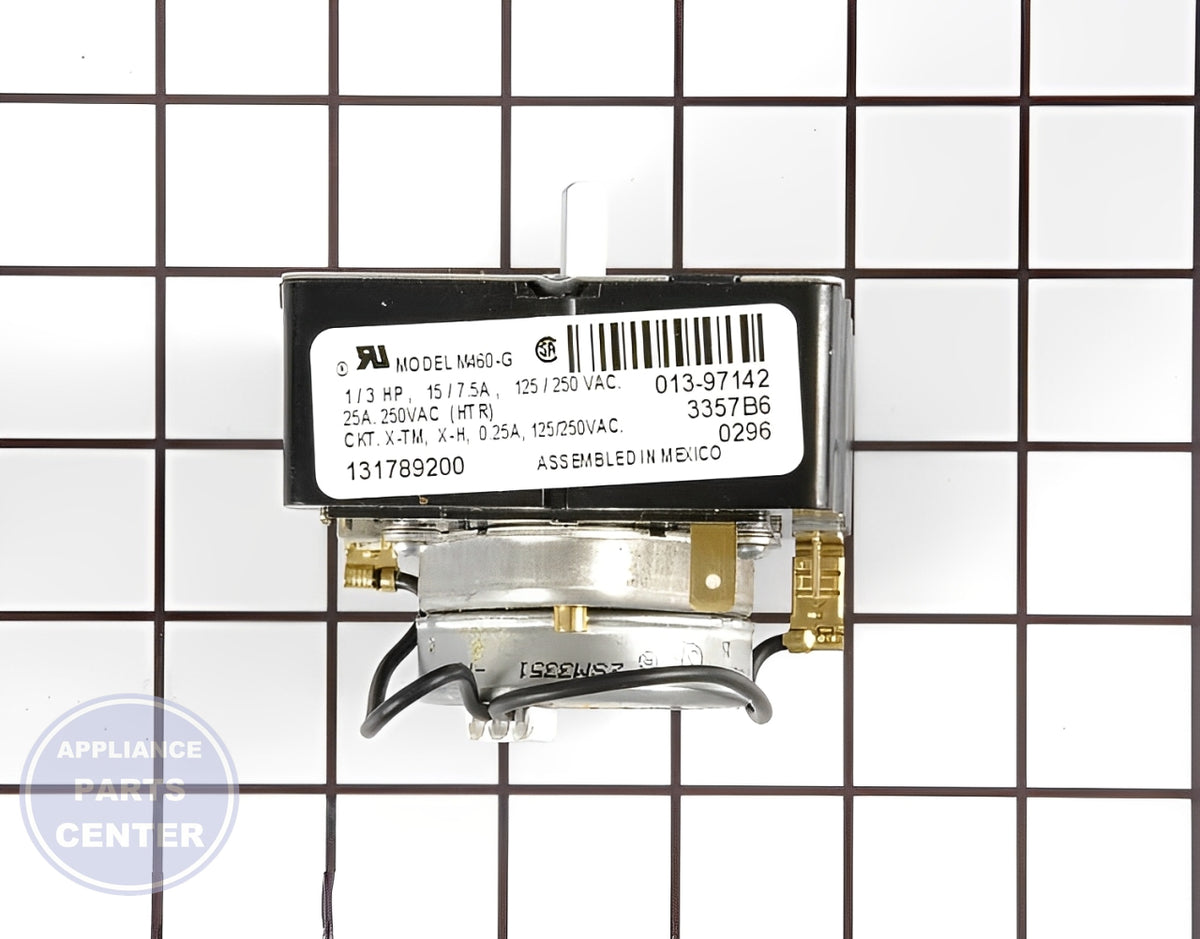 Timer 131789200 - Detailed view of precise circuit board technology