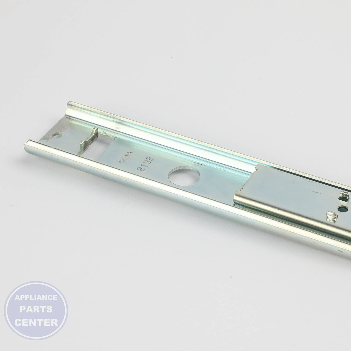 WCI SLIDE 134443700 - Installation in 7134443700 showing easy mounting points