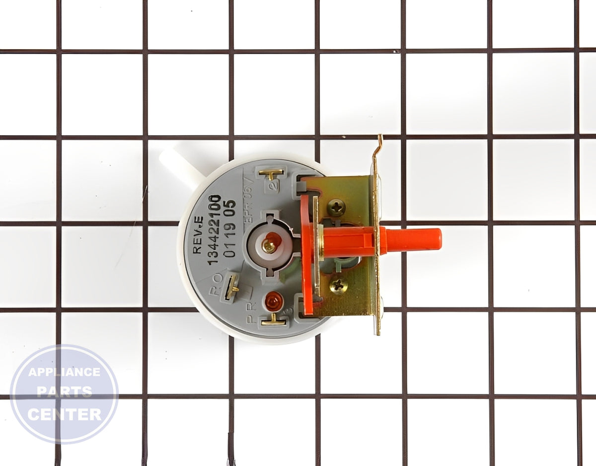 Pressure Switch 134680100 - Detailed view of the precise pressure regulation feature