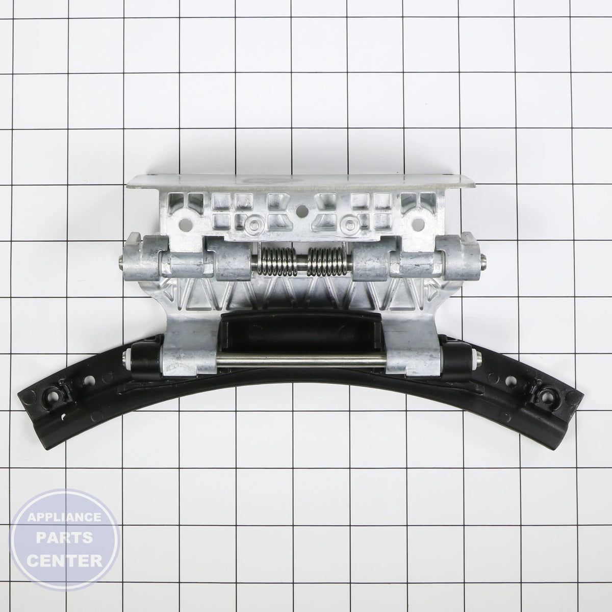HINGE 134704600 - Detailed view of sturdy construction
