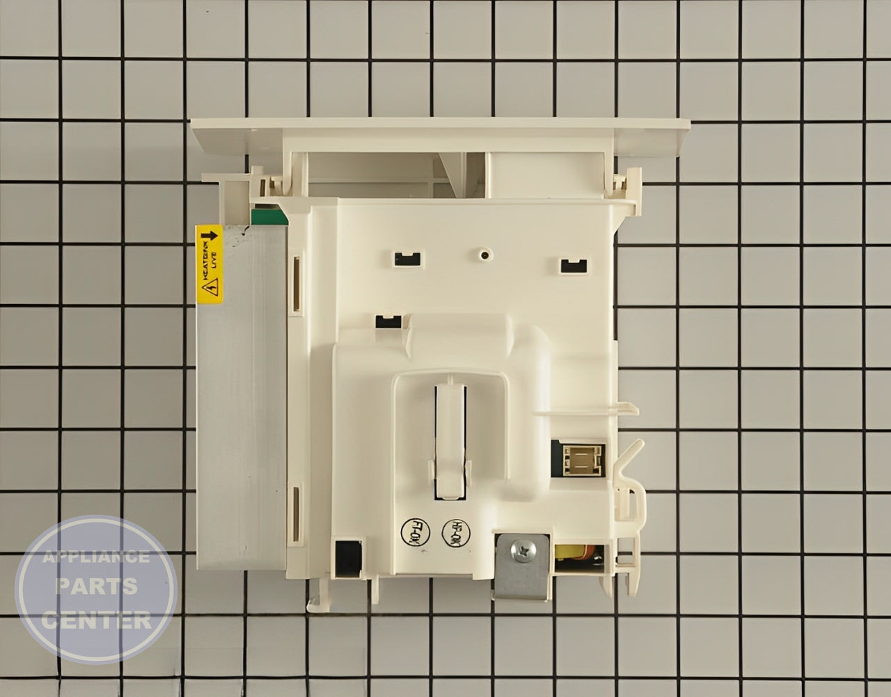 FRIGIDAIRE WASHER ELECTRONIC CONTROL BOARD MOTOR 134743500 - Detailed view of high-quality circuit board & timer