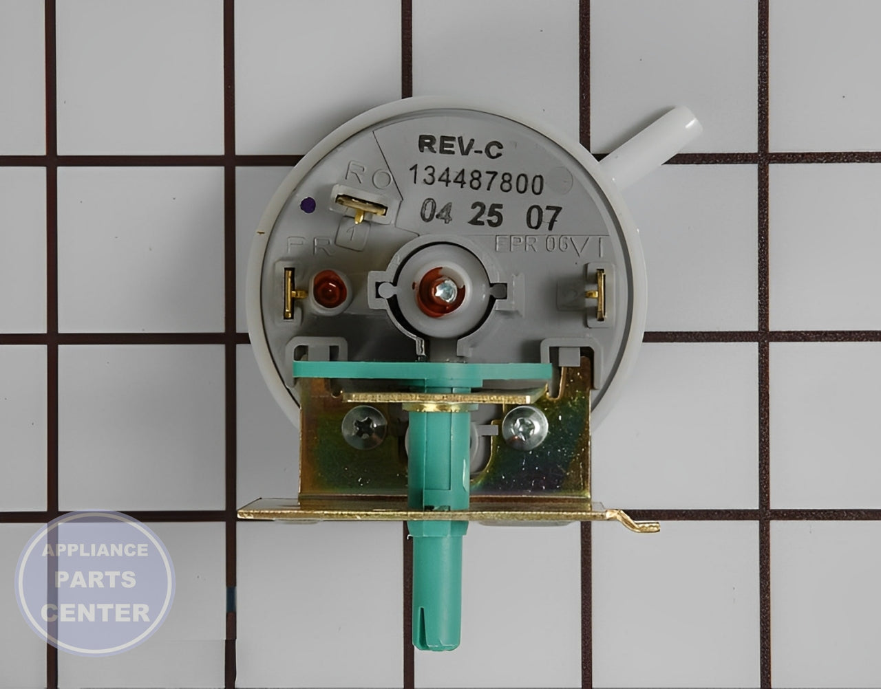 WCI SWITCH 134996900 - Main view showing reliable performance for WCI models