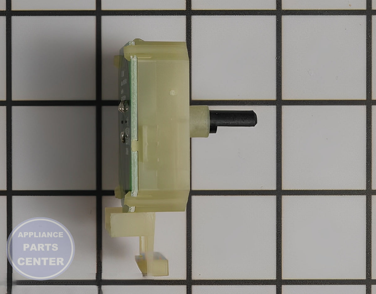 FRIGIDAIRE SWITCH 137493400 - Detailed view of installation dimensions