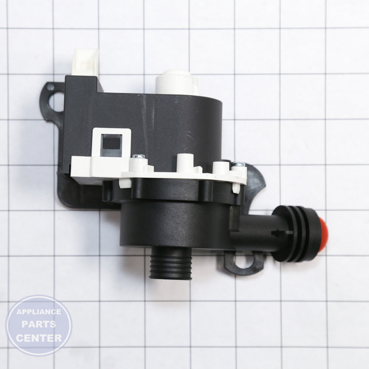 PUMP ASSEMBLY 154757901 - Side view with efficient 10 GPM flow rate
