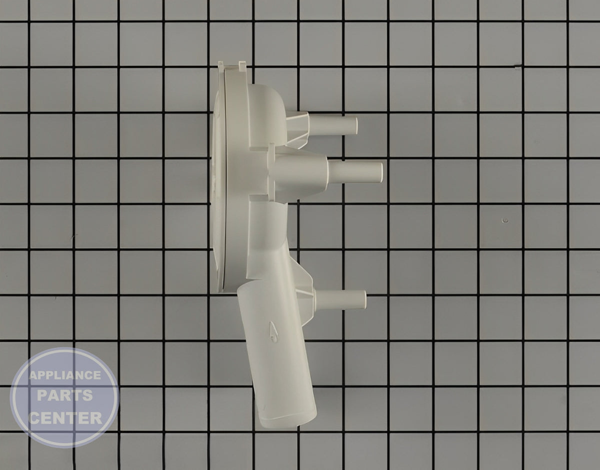 205217P - Side view with precise measurements