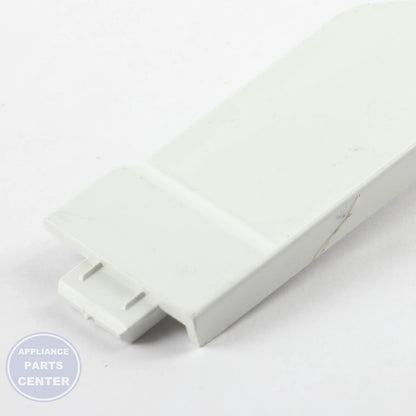 WPL CAP-PAN, CRISPER,LH 2223285 - Installation in specific model showing mounting points