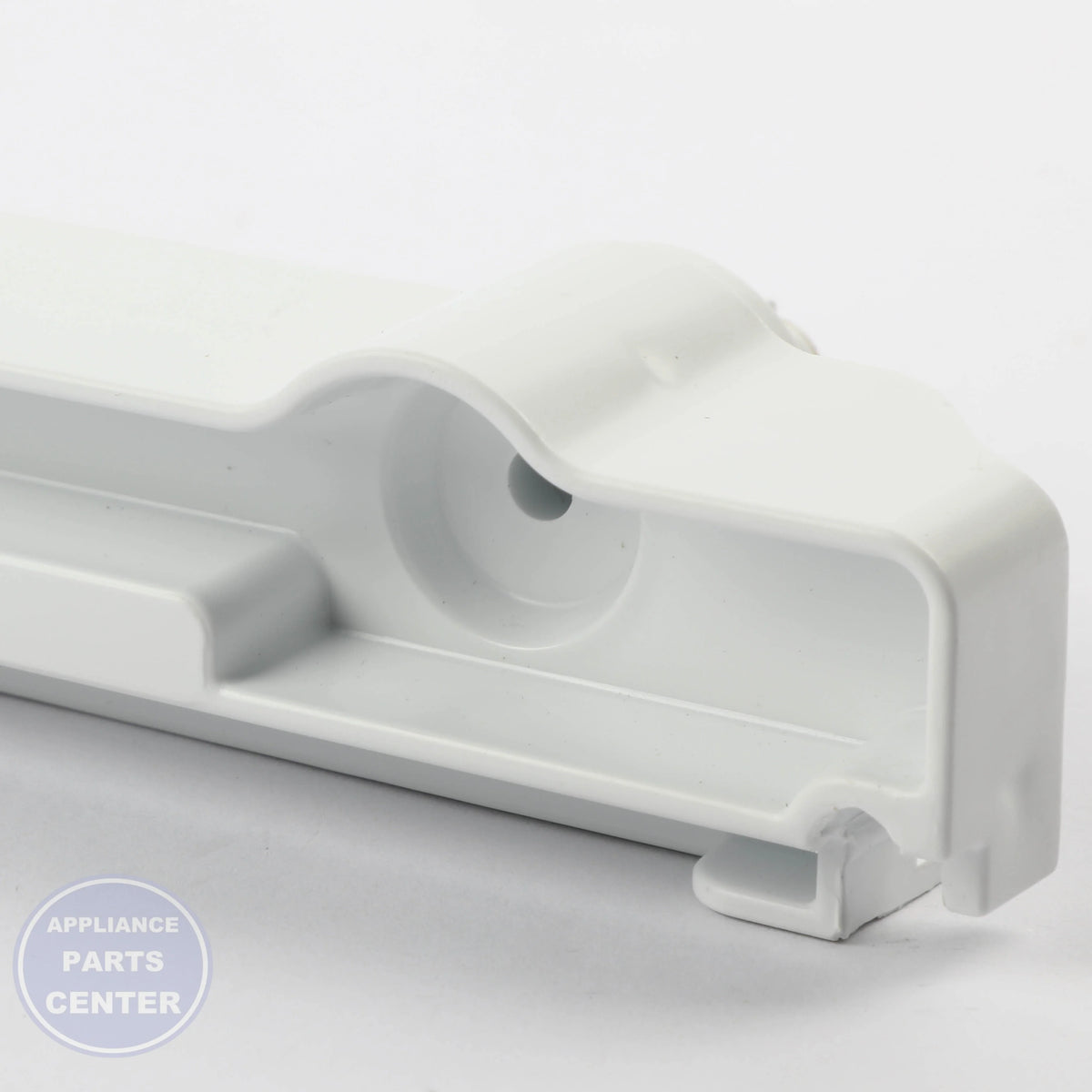 WCI HANGER-BASKET 241514501 - Installation in model 7241514501 showing easy mounting points